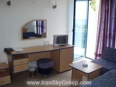 هالیدی پارک هتل