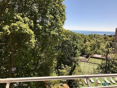 هالیدی پارک هتل