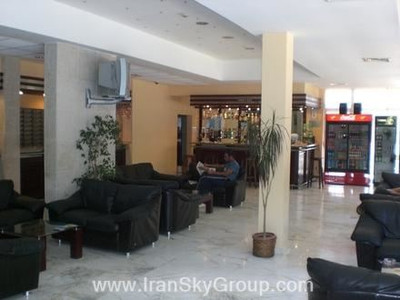 هالیدی پارک هتل
