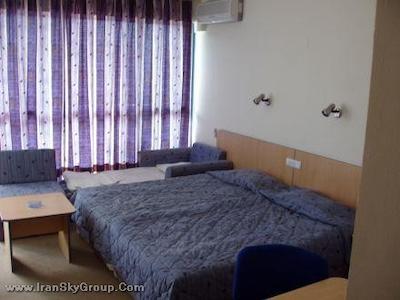 هالیدی پارک هتل