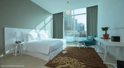 جانا پلیس دبی مارینا