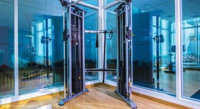 جانا پلیس دبی مارینا