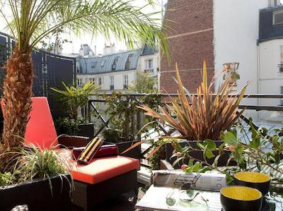 ا لا ویلا مادام