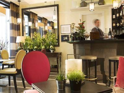 ا لا ویلا مادام