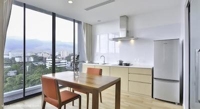 یستین تان هتل چینگ مای