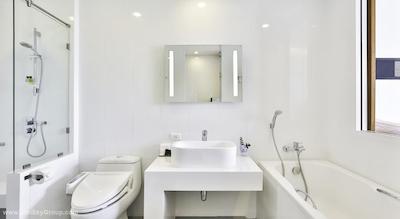 یستین تان هتل چینگ مای