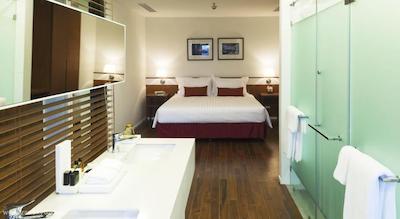 یستین تان هتل چینگ مای