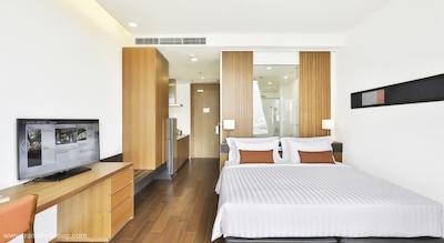 یستین تان هتل چینگ مای