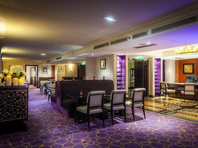 لهتل دود کللکتیننور