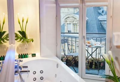 گرند هتل اس تی میشل