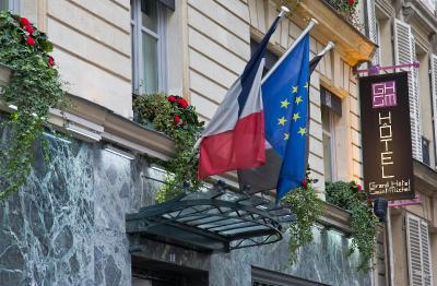 گرند هتل اس تی میشل