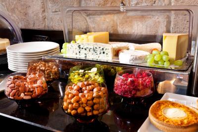 گرند هتل اس تی میشل