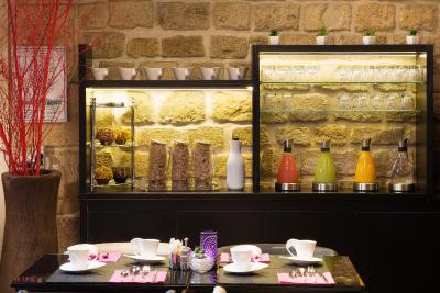 گرند هتل اس تی میشل