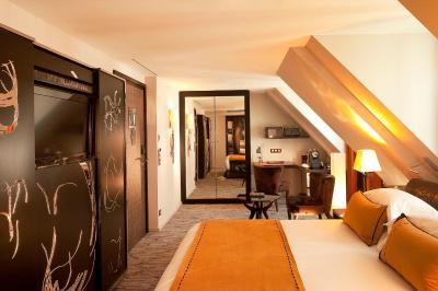 لاس جردینس دده لا ویلا