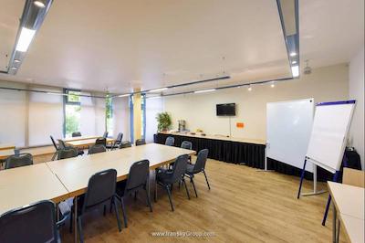 ا اند آوع برلین کلومبوس