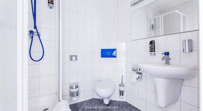 ا اند آوع برلین کلومبوس