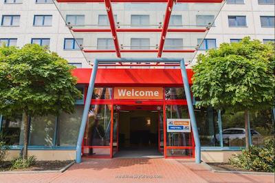 ا اند آوع برلین کلومبوس