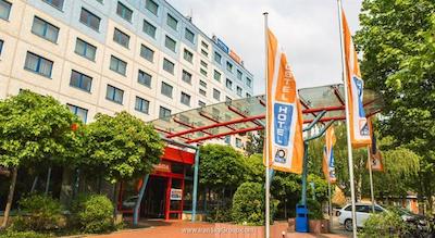 ا اند آوع برلین کلومبوس