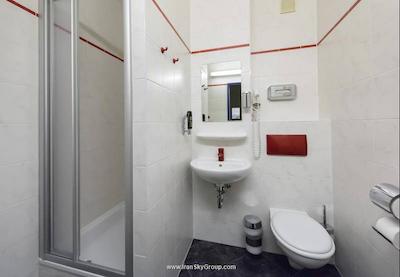 ا اند آوع برلین کلومبوس