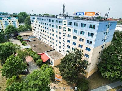 ا اند آوع برلین کلومبوس