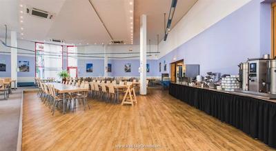 ا اند آوع برلین کلومبوس