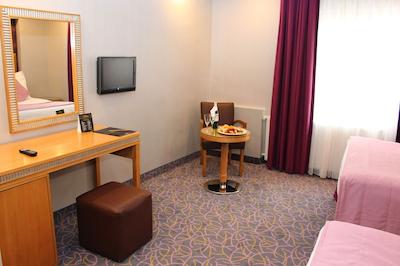 کارلتون هتل