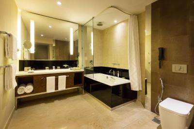 اینترکنتینانتال دوحه- سیتی