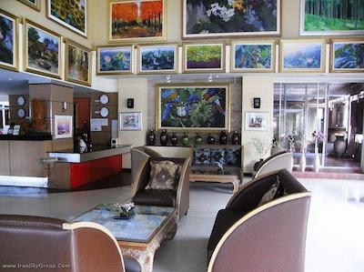 ناریس آرت هتل