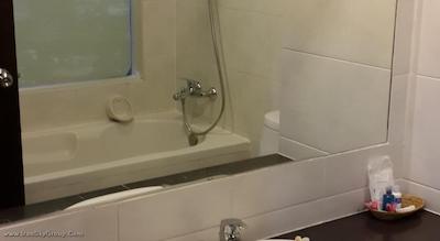 ناریس آرت هتل