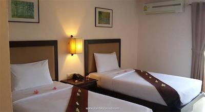 ناریس آرت هتل