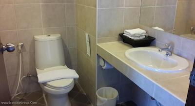 ناریس آرت هتل