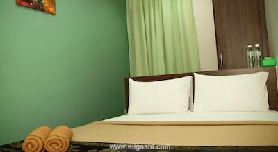 ولا پارک هتل