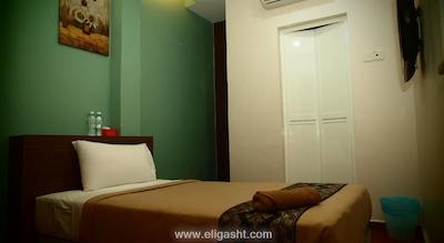 ولا پارک هتل