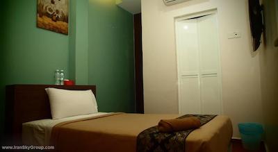 ولا پارک هتل