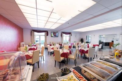 گوته بیزینس هتل