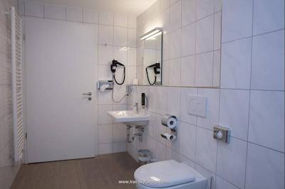 گوته بیزینس هتل