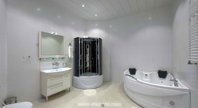 گلدن پالاس بوکیت بینتانگ