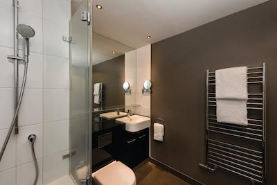 آدینا آپارتمنت هتل فرانکفورت نو اپرا