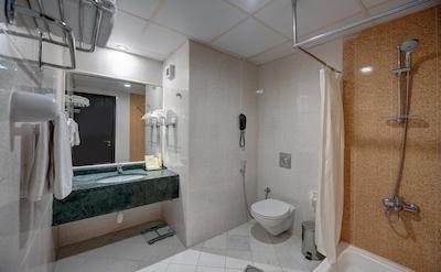 ساندی مگا هتل