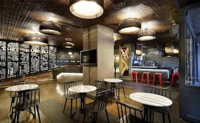 اکونیک د پابلیک