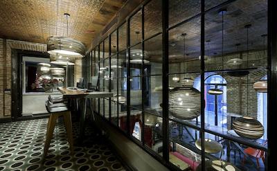 اکونیک د پابلیک