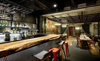 اکونیک د پابلیک