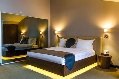 این سیتی هتل نیشان تاشی