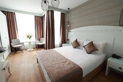 نوا پلازا اوریون هتل