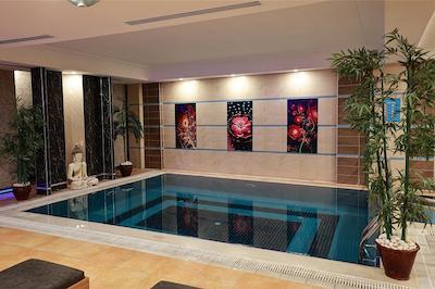 نوا پلازا اوریون هتل