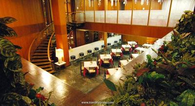 اینیوهوس هتل