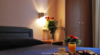 اینیوهوس هتل