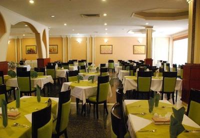 هتل ارگ جدید