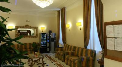 رائلی هتل لوکس