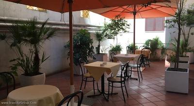 رائلی هتل لوکس